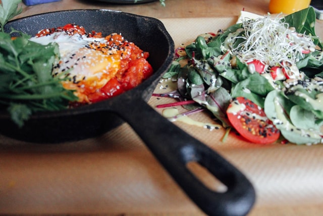 Panelas: melhores tipos para o preparo de alimentos. Foto/Reprodução: Stephanie McCabe no Unsplash