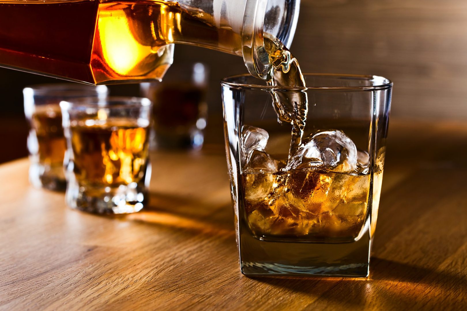 Whisky: tudo que você sempre quis saber sobre essa bebida. Foto/Reprodução: igorr1 no iStock